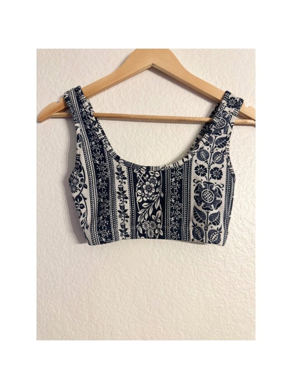 Floral Paisley Crop Top Navy Blue White Boho Festival Tank M - Picture 2 of 6